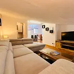 Le Boudoir